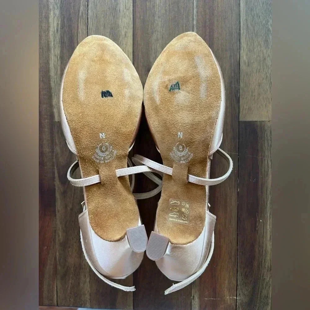 International Dance Shoes satin 2” heel - Picture 8 of 12